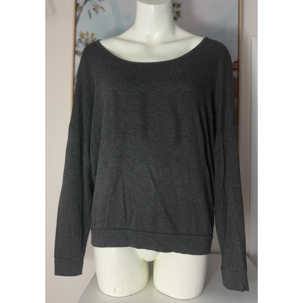 Obey Clothing Charcoal Gray Boat Neck Long Sleeve Slogan Tee Shirt Size M